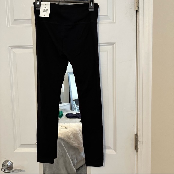 Loft high-rise essential legging - Picture 5 of 5